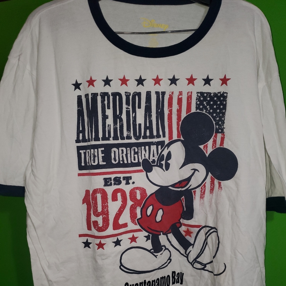 Used Disney Shirt Mens Extra Large Red White Blue Mickey Mouse American Flag siz